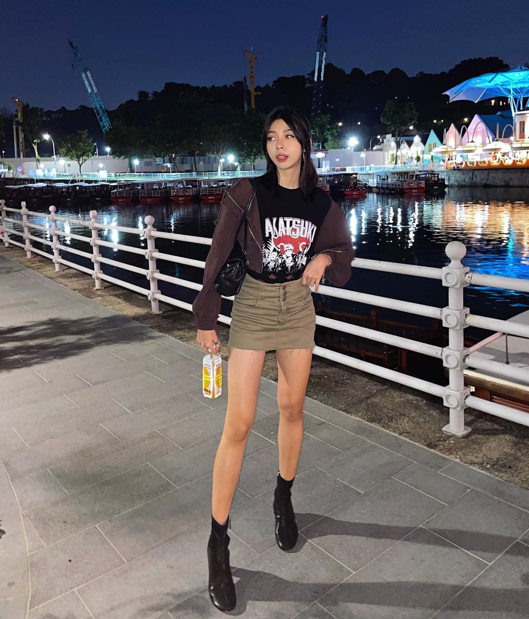 Akatsuki Oversized T-Shirt - Retro/ Vintage Inspired