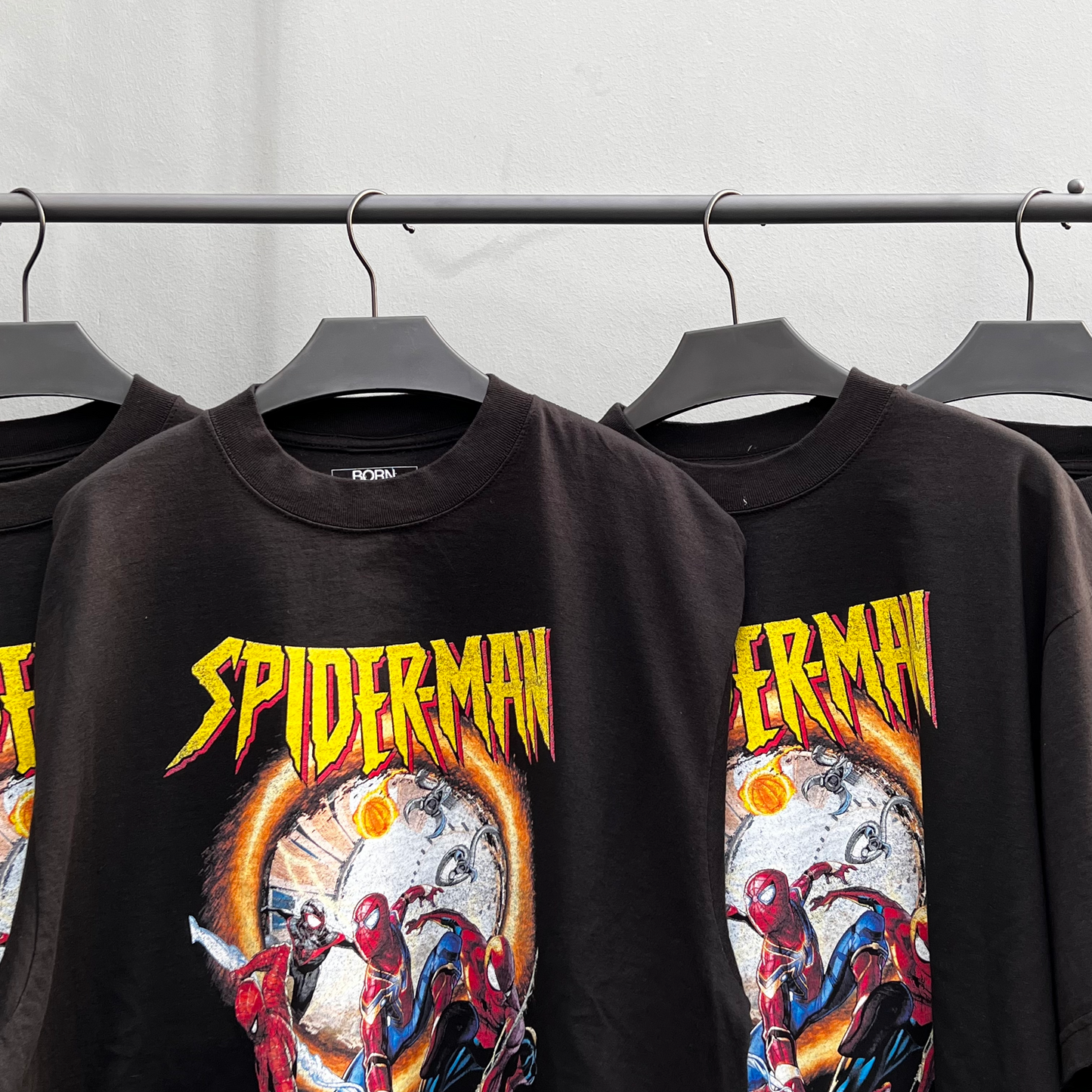 Oversized Boxy – T-Shirt Born Spider-Man